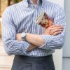 Sơ mi kẻ xanh vải linen cổ button down công sở