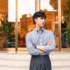 Sơ mi kẻ xanh vải linen cổ button down công sở