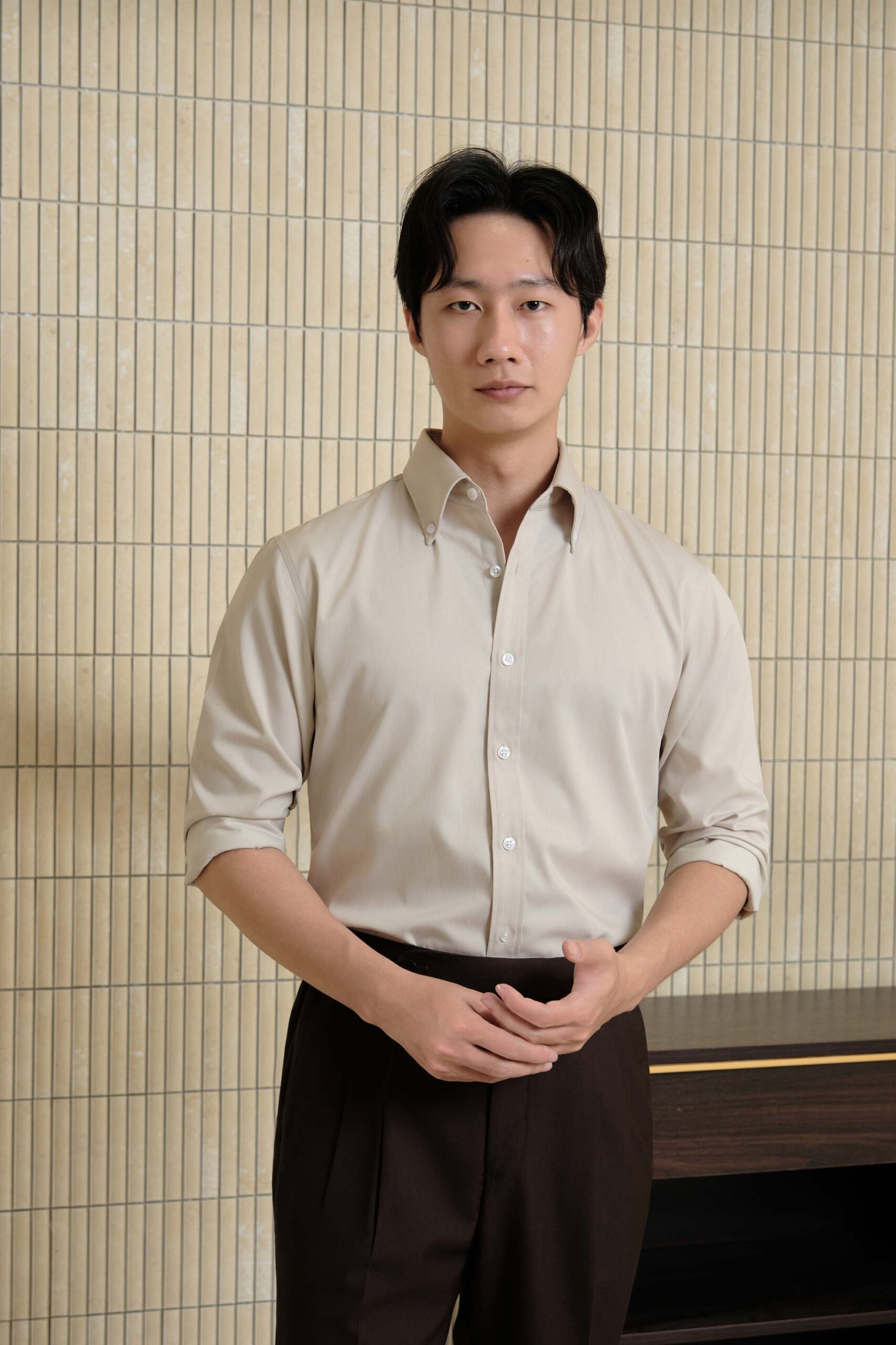 Áo Sơ Mi Be Hongkong Cổ Button Down